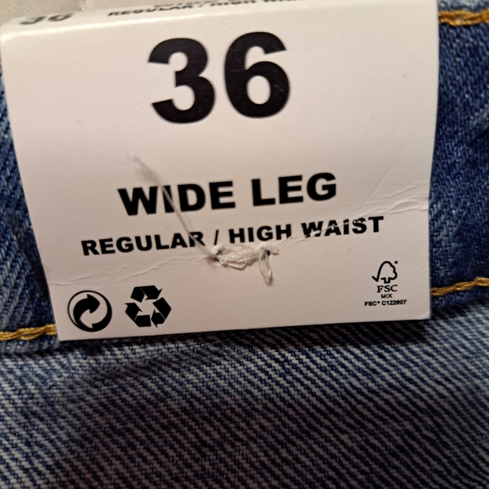 Mango Denim Jeans - Picture 5 of 9